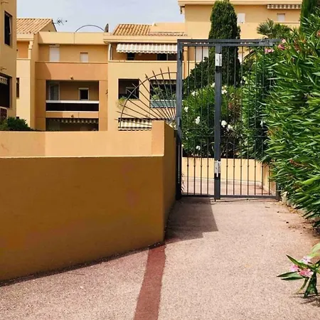 Cosy Proche Centre Parking Appartement Sainte-Maxime